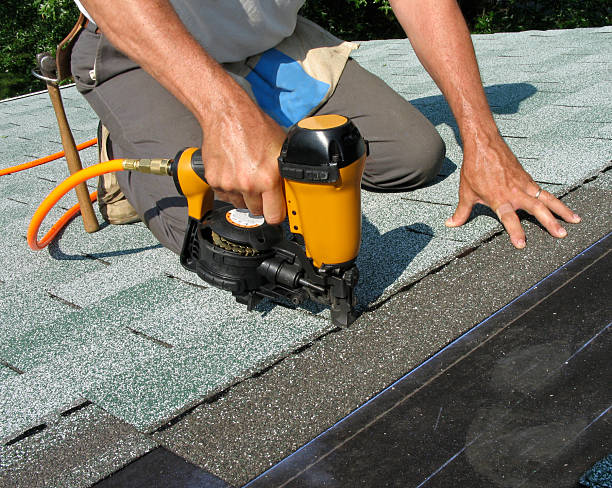 Quick and Trustworthy Emergency Roof Repair Services in Sugarcreek, OH